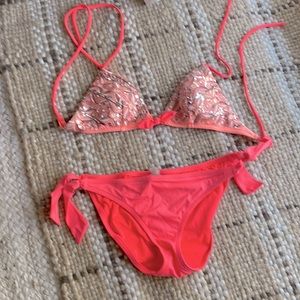 Stunning Victoria secret bikini!